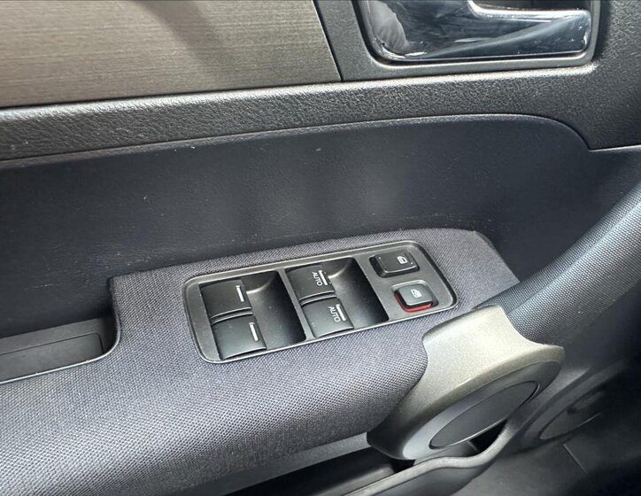 Honda CR-V SUV / Terénní 2,0 l 110 kw