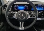 Mercedes-Benz GLB SUV / Terénní 2,0 l 140 kw