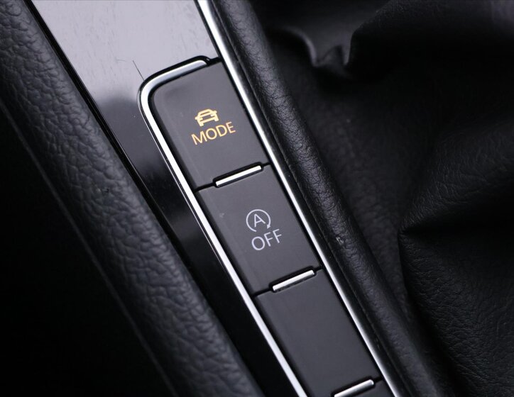 Volkswagen Golf Kombi 1,4 l 92 kw