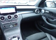 Mercedes-Benz Třídy C Sedan 2,0 l 143 kw