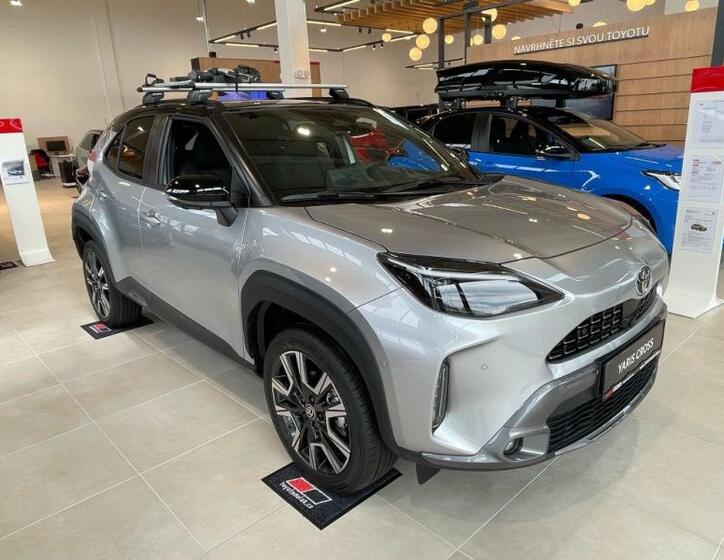 Toyota Yaris Cross 15