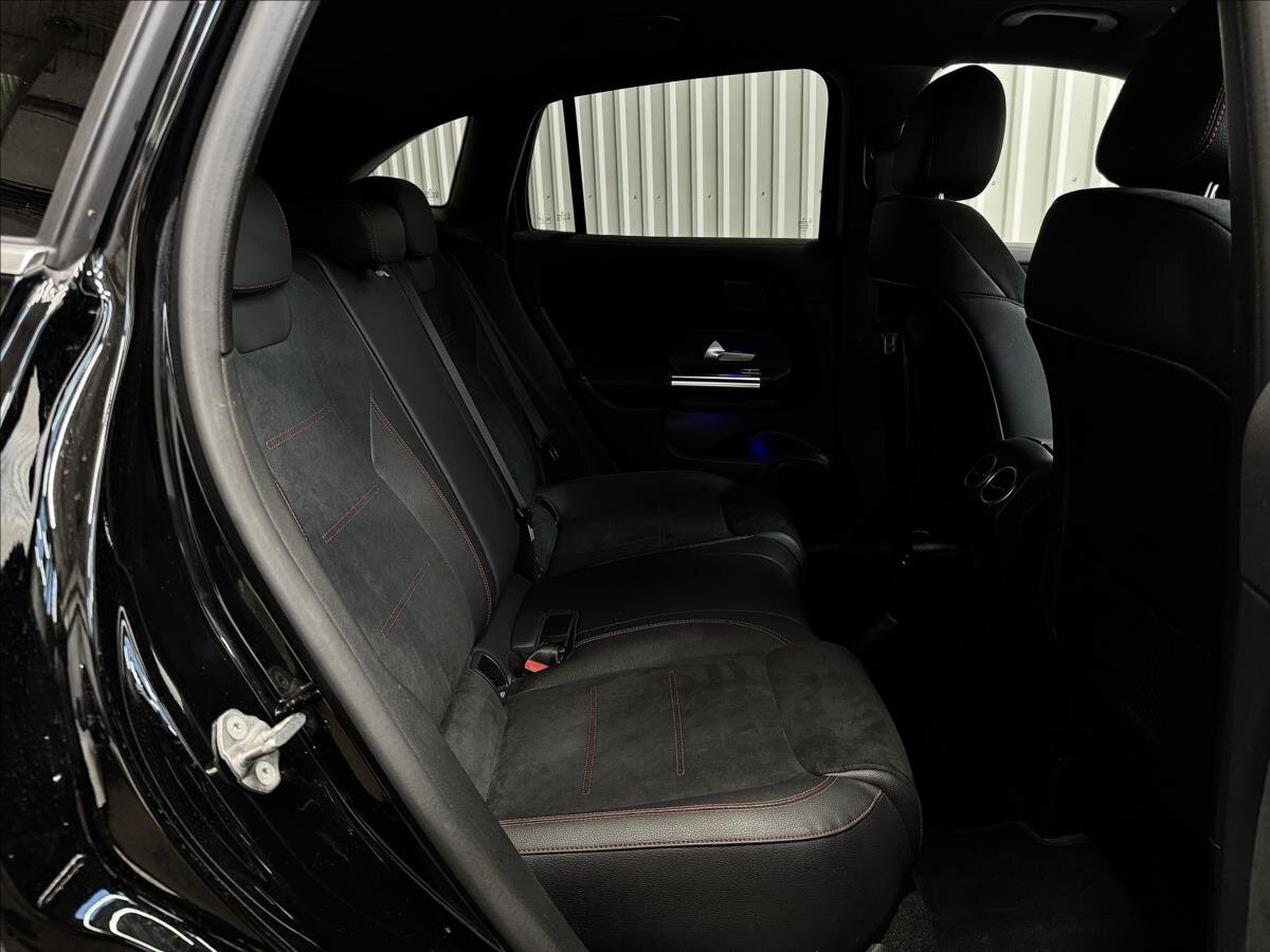 Mercedes-Benz GLA SUV / Terénní 2,0 l 110 kw