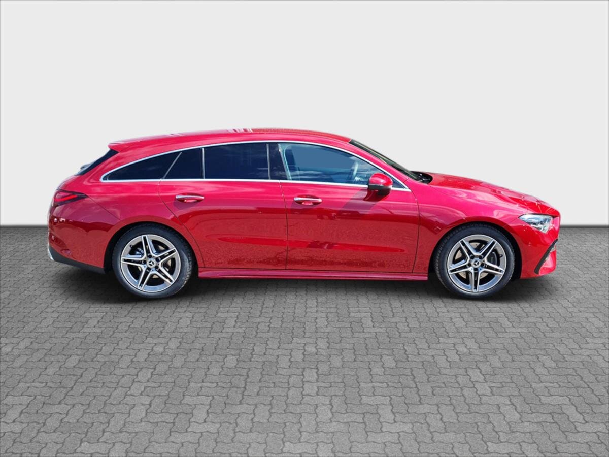 Mercedes-Benz CLA Kombi 1,3 l 120 kw