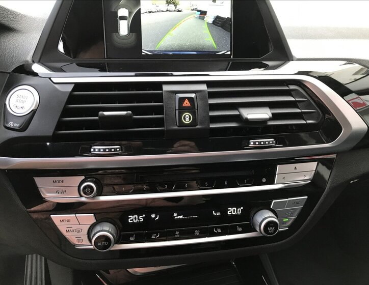 BMW X3 SUV / Terénní 2,0 l 140 kw