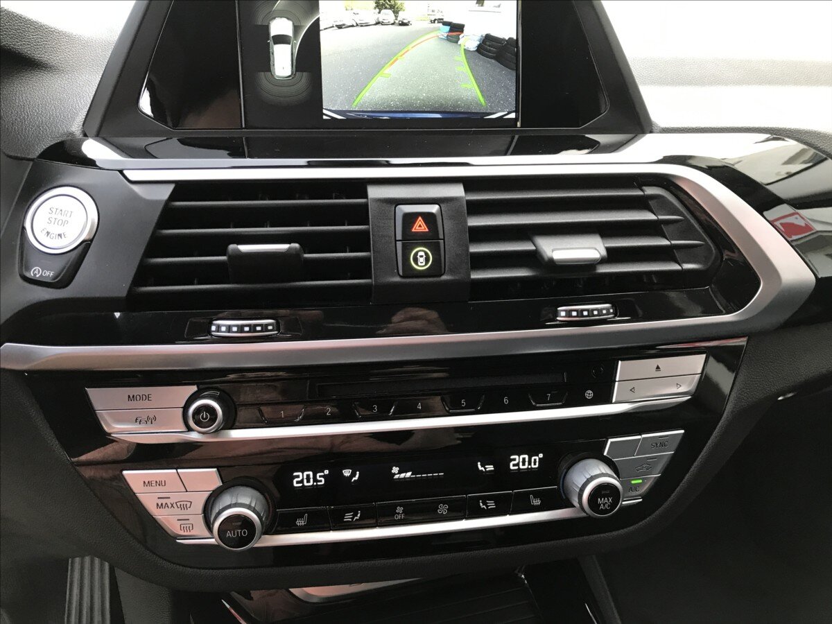 BMW X3 SUV / Terénní 2,0 l 140 kw