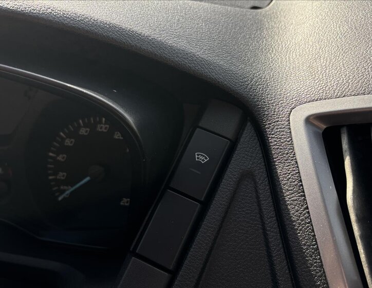 Ford Transit Skříň 2,0 l 96 kw