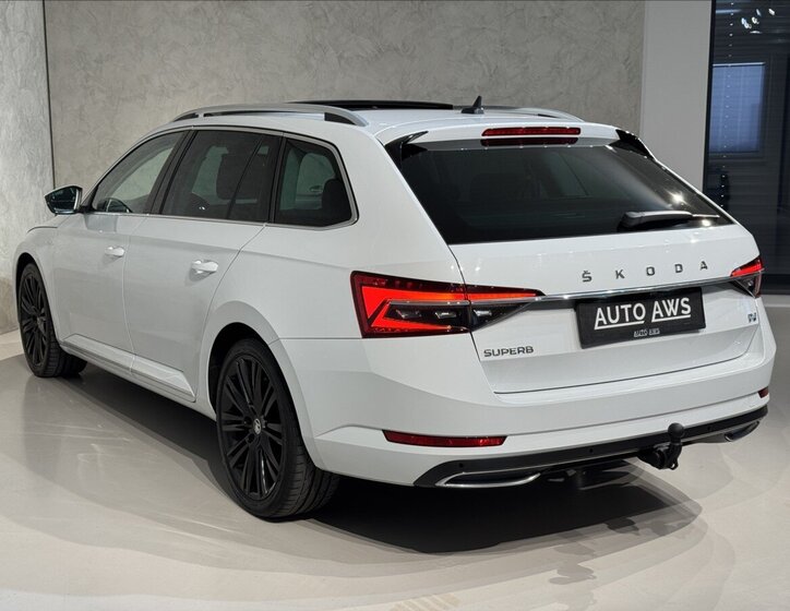 Škoda Superb Kombi 1,4 l 160 kw