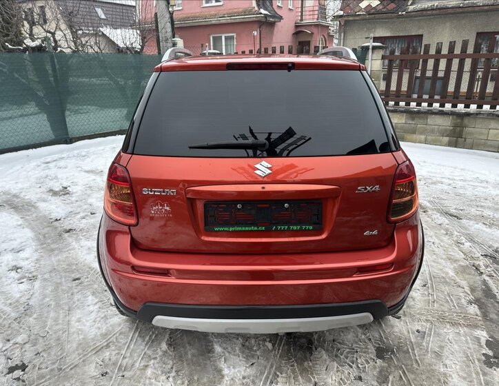 Suzuki SX4 Hatchback 1,6 l 88 kw