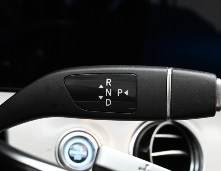 Mercedes-Benz Třídy E 21