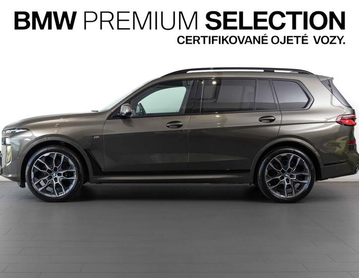 BMW X7 2