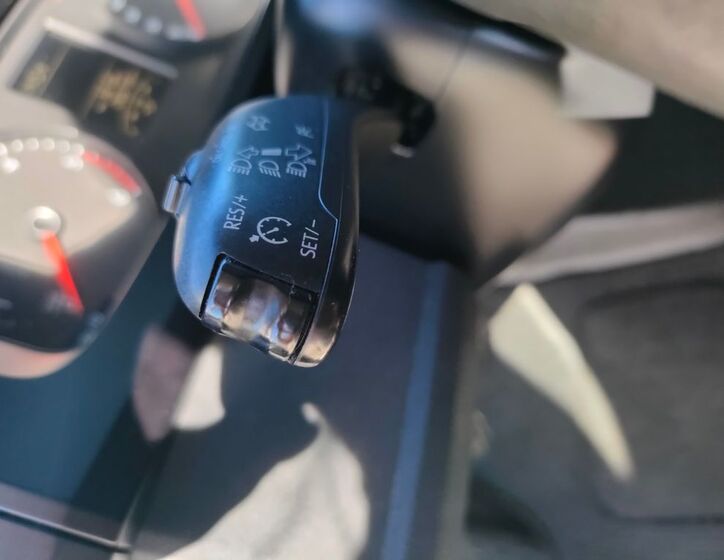 Volkswagen Transporter 9