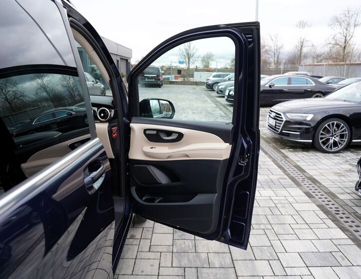 Mercedes-Benz Třídy V 21