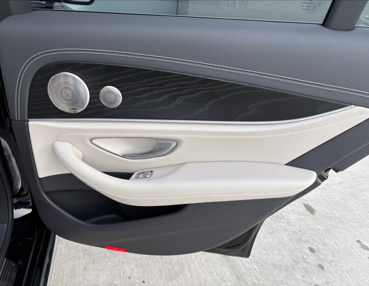 Mercedes-Benz Třídy E 26