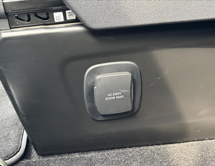 Ford Tourneo Custom 37