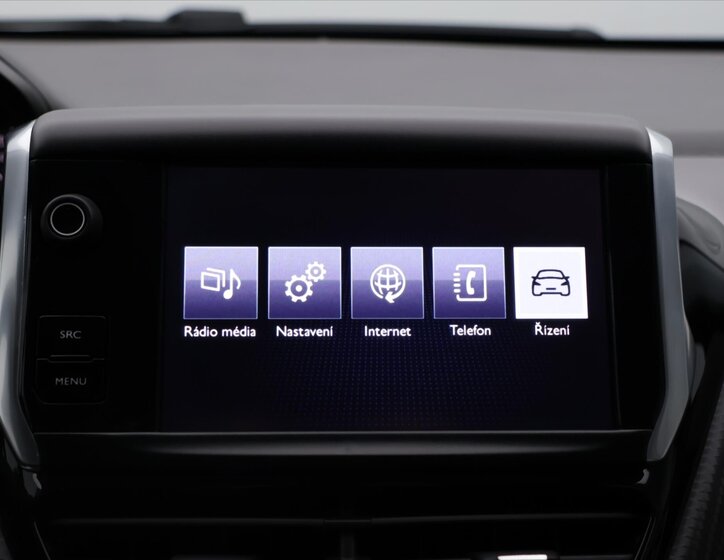 Peugeot 2008 MPV 1,2 l 60 kw