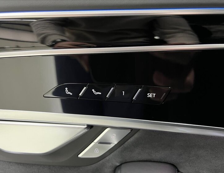 Audi S8 Ostatní 4,0 l 420 kw