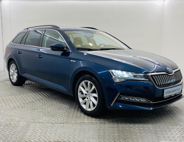 Škoda Superb Kombi 1,4 l 115 kw