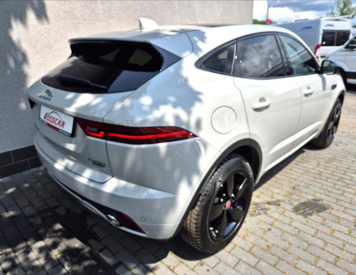 Jaguar E-Pace SUV 2,0 l 184 kw