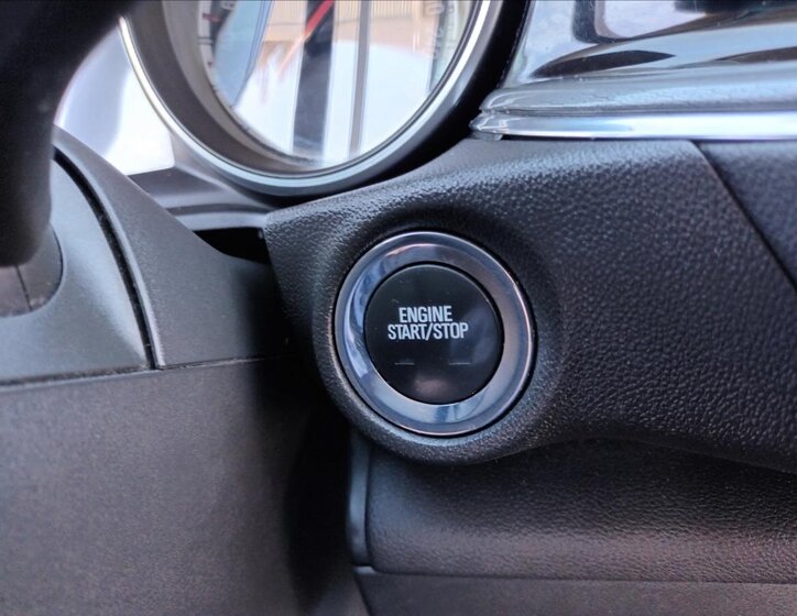 Opel Insignia Kombi 1,6 l 81 kw