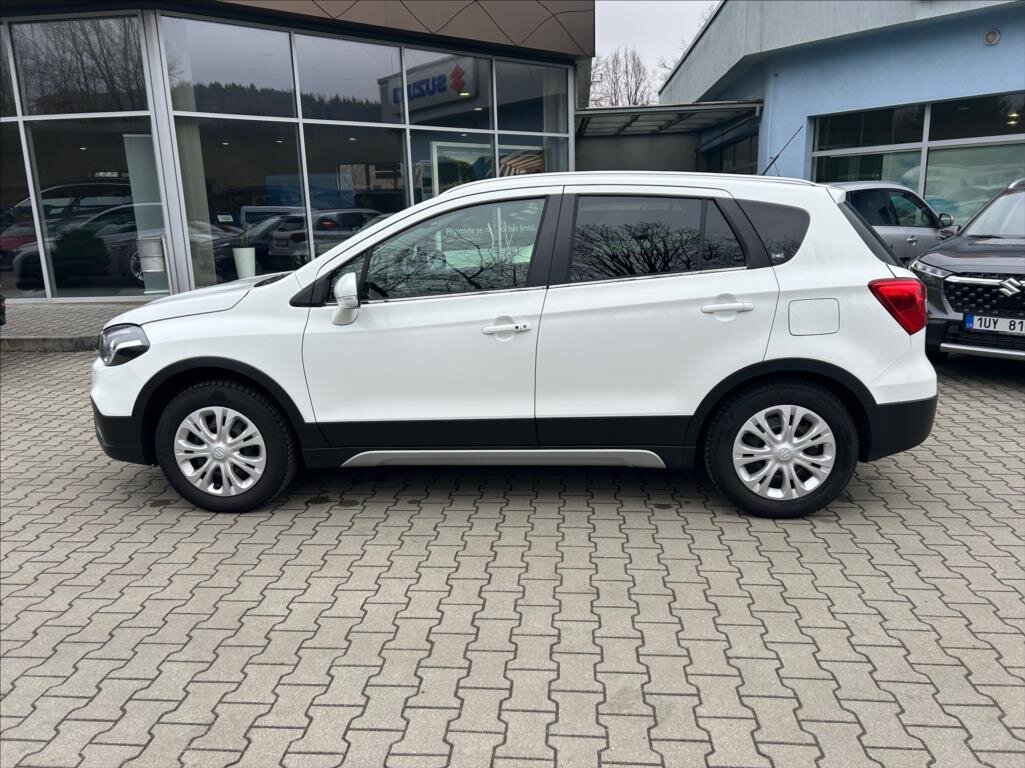 Suzuki SX4 S-Cross SUV 1,4 l 95 kw