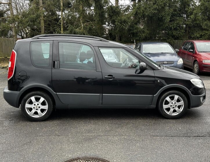 Škoda Roomster Kombi 1,4 l 63 kw