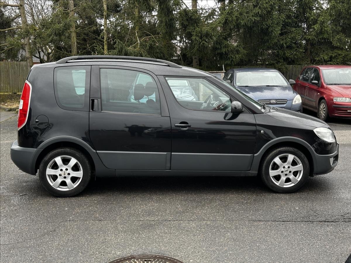 Škoda Roomster Kombi 1,4 l 63 kw