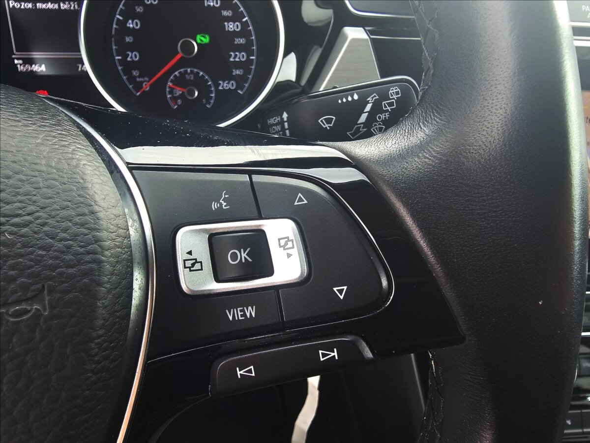 Volkswagen Touran Kombi 2,0 l 110 kw