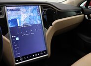 Tesla Model S Sedan / Limuzína 0,0 193 kw