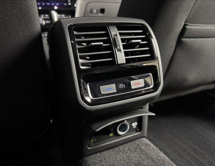 Volkswagen Passat Kombi 2,0 l 140 kw