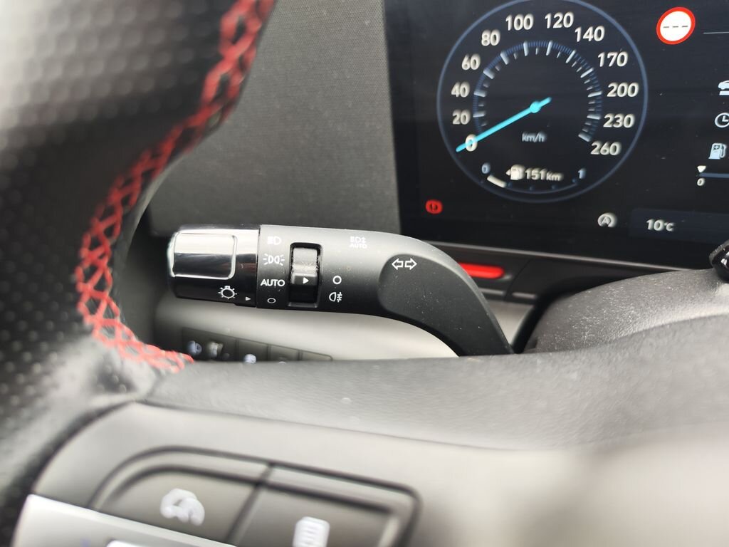 Hyundai Kona SUV / Terénní 1,6 l 146 kw