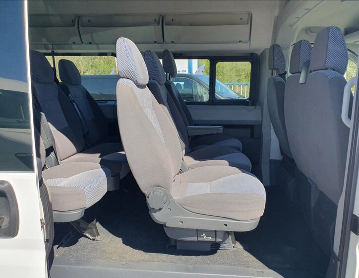 Peugeot Boxer Kombi 3,0 l 115 kw