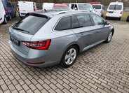 Škoda Superb Kombi 2,0 l 140 kw