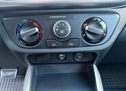 Hyundai i10 Hatchback 998,0 49 kw