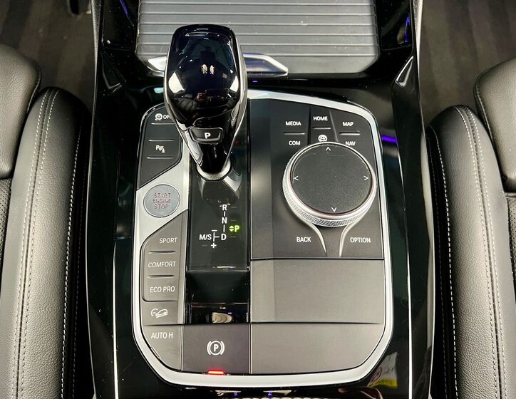 BMW X3 SUV / Terénní 2,0 l 140 kw