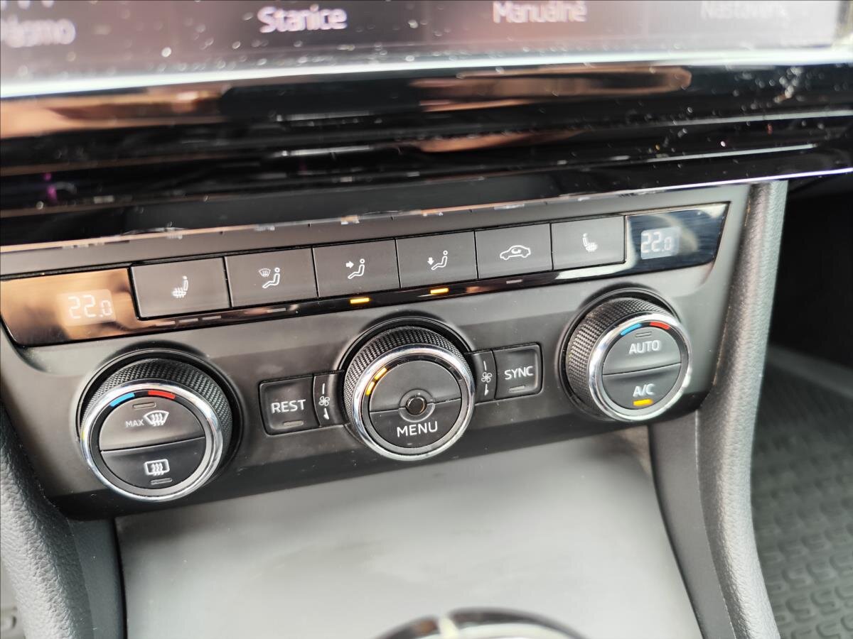 Škoda Superb Sedan / Limuzína 1,4 l 92 kw