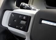 Land Rover Defender 14