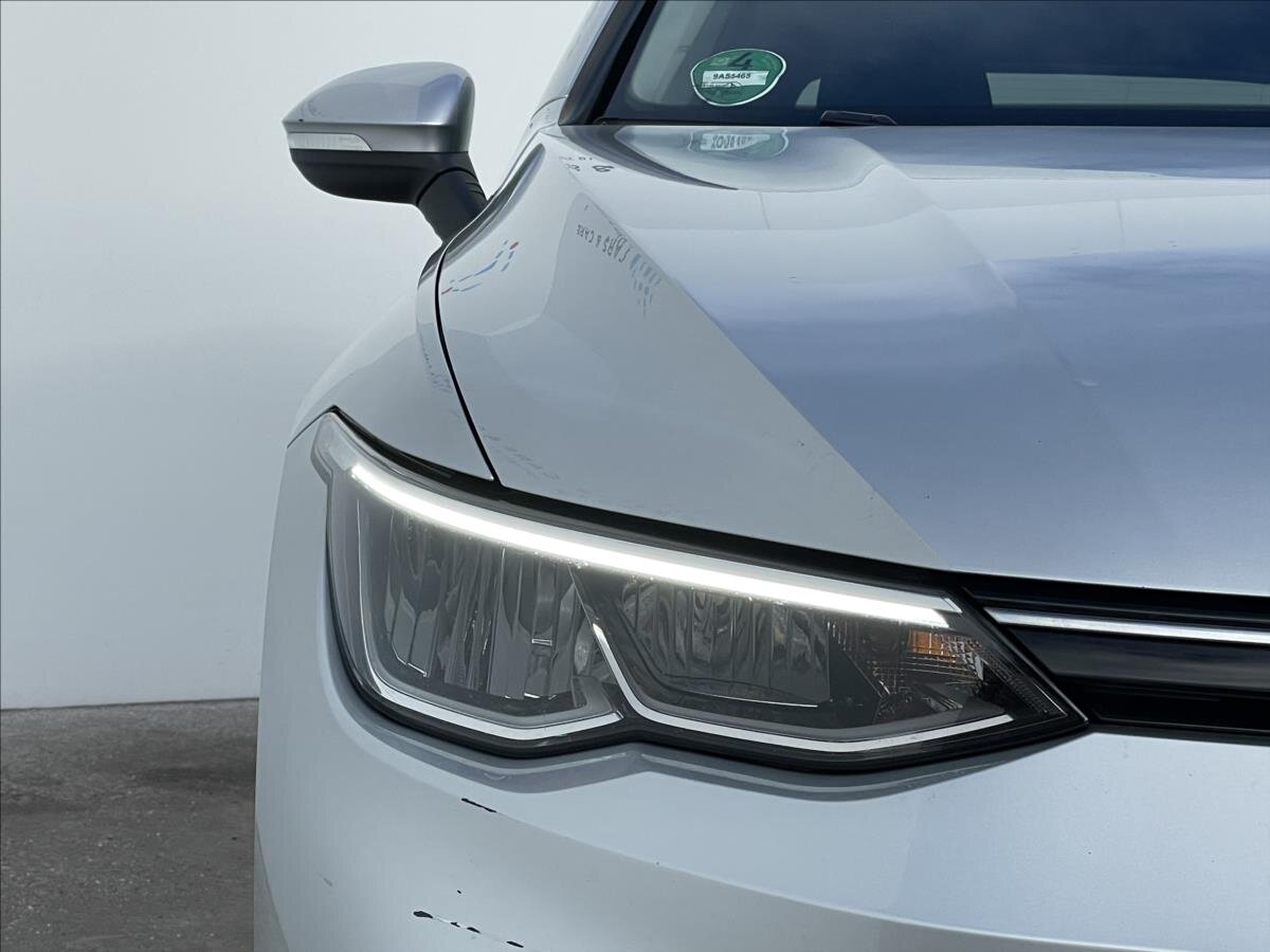 Volkswagen Golf Kombi 1,5 l 110 kw