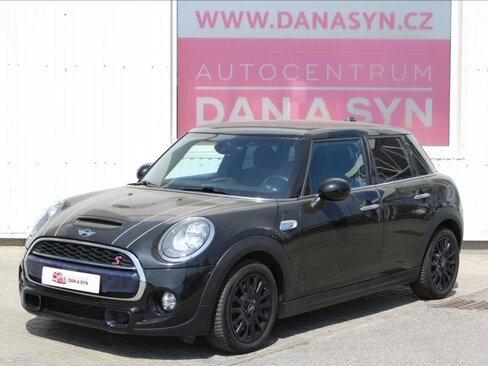 Mini Cooper S Kombi 2,0 l 141 kw