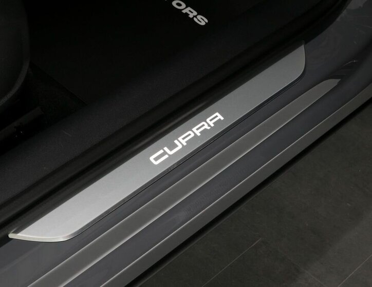 Cupra Formentor SUV / Terénní 2,0 l 140 kw