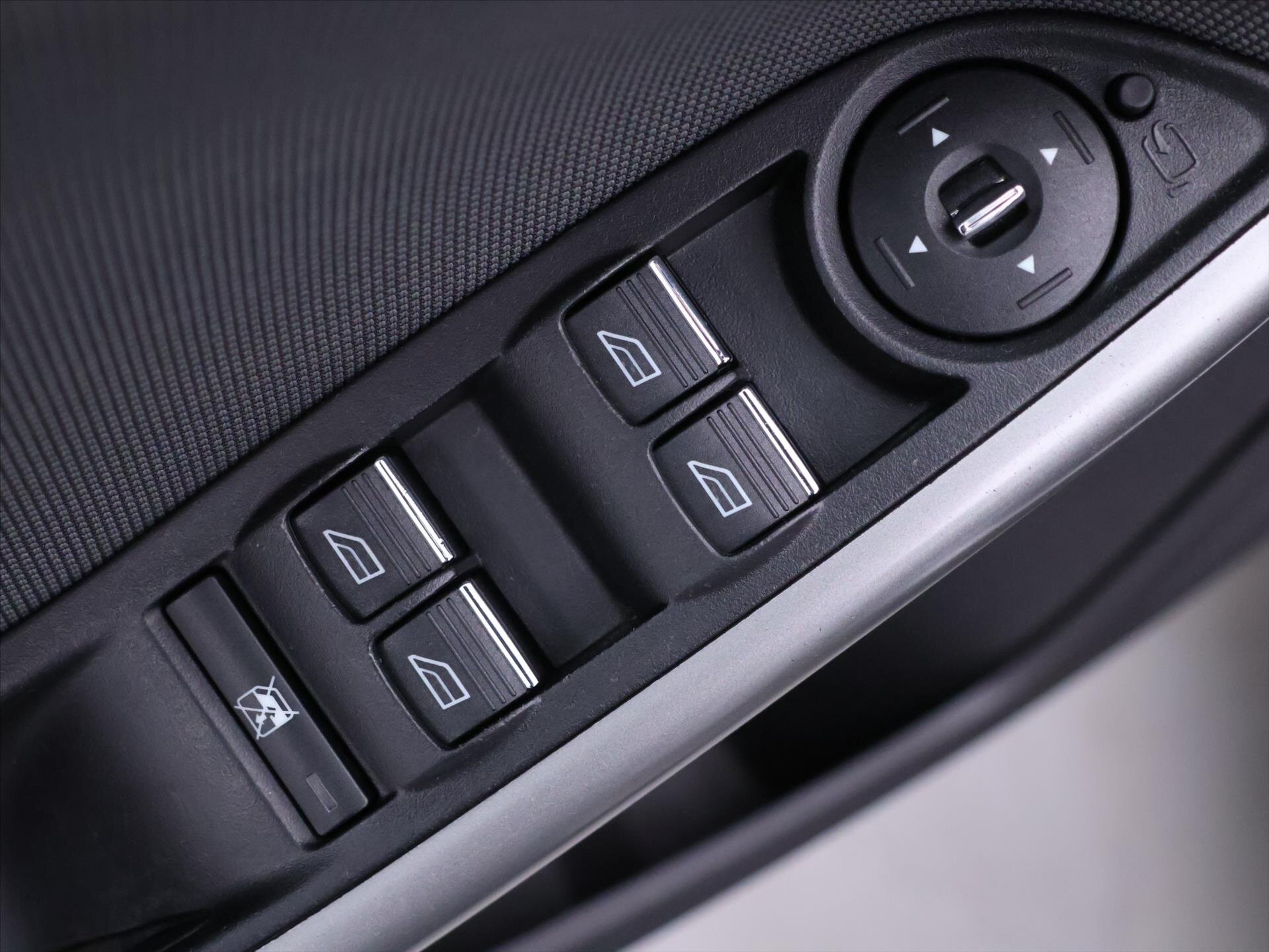 Ford Focus Kombi 1,6 l 70 kw