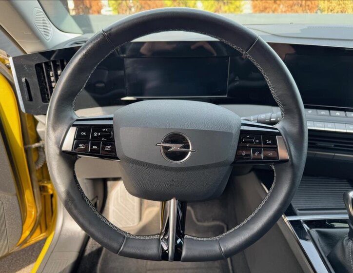 Opel Astra Hatchback 1,2 l 81 kw