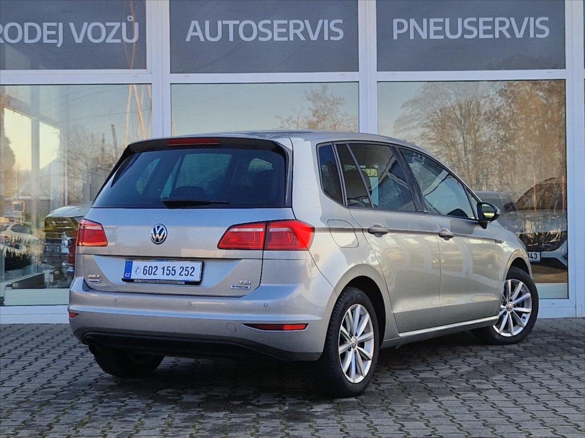 Volkswagen Golf Sportsvan Kombi 1,2 l 81 kw