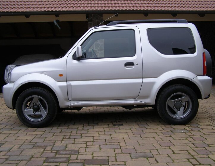 Suzuki Jimny 2