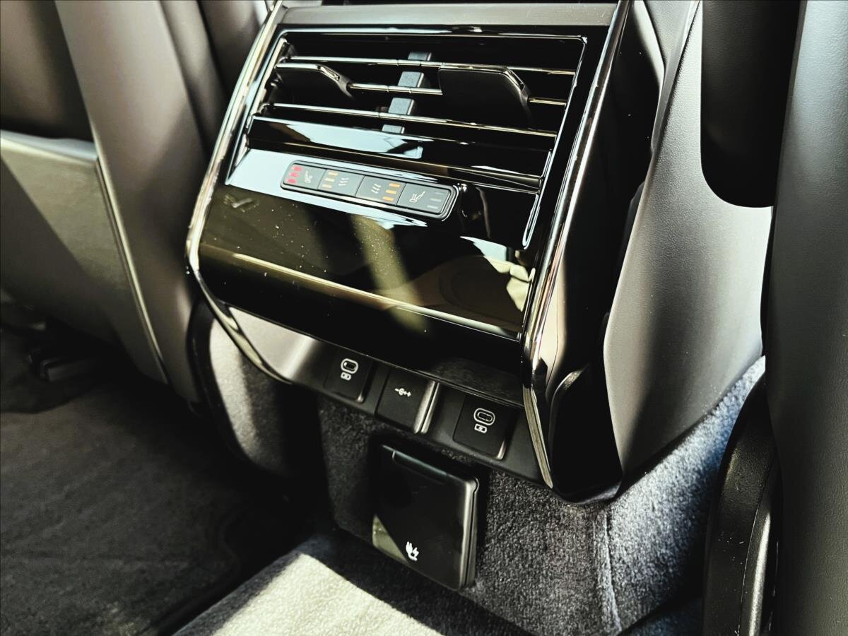 Land Rover Range Rover Sport SUV 3,0 l 221 kw