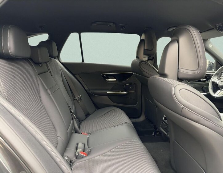 Mercedes-Benz Třídy C Kombi 2,0 l 157 kw