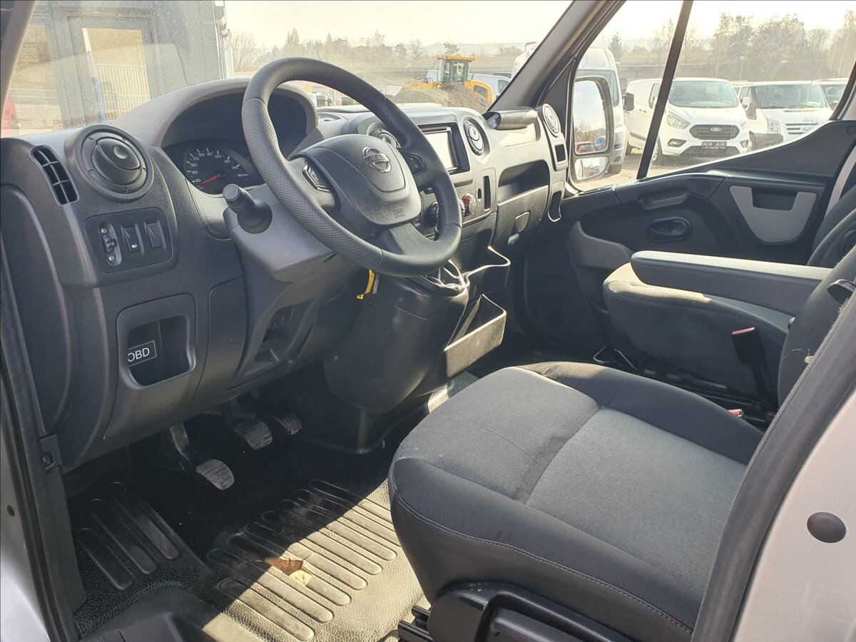 Nissan NV400 Sklápěč 2,3 l 120 kw