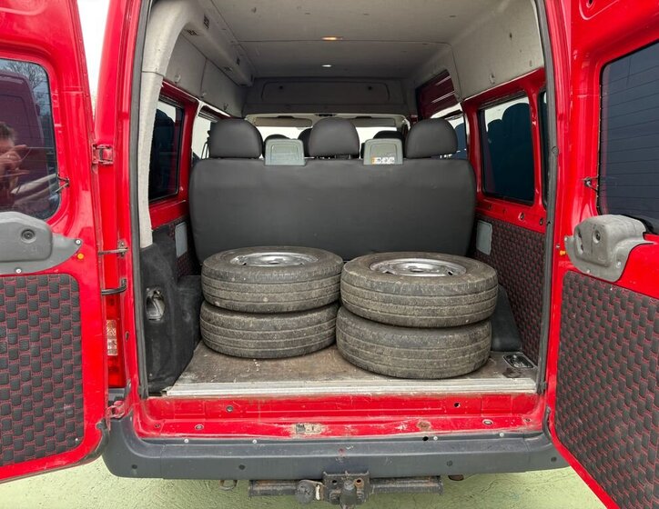 Ford Transit Kombi 2,4 l 103 kw