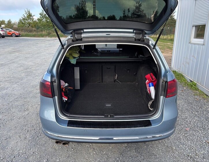 Volkswagen Passat Kombi 0,0 103 kw