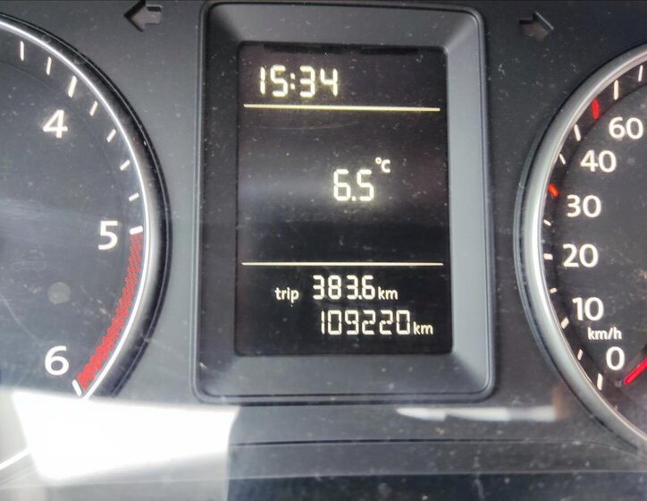 Volkswagen Touran Kombi 2,0 l 103 kw