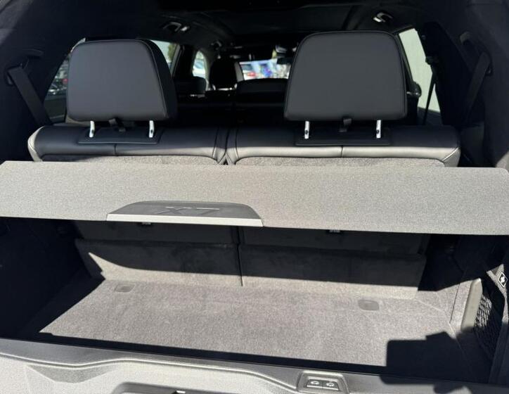 BMW X7 18